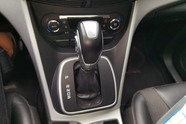 Used Ford Kuga 2015 1.5L GTDi Two-Wheel Drive Fashion Edition
