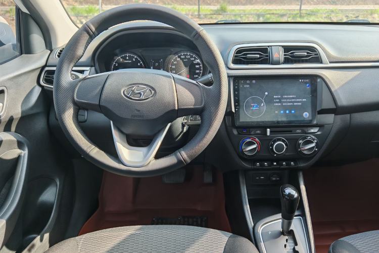 Used Hyundai Verna (older generation) 2017 1.4L Automatic YueXiang Edition China V-standard