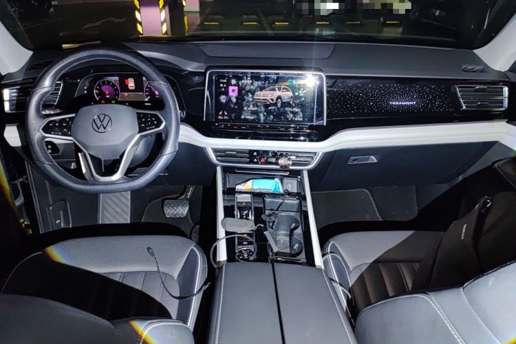 Used Volkswagen Teramont 2022 380TSI Four-Wheel Drive Prestige Luxury Edition Center Console