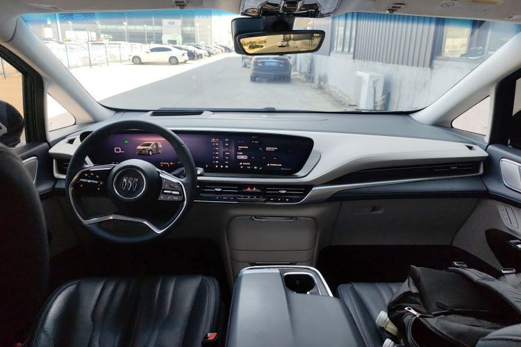 Used Buick Century 2023 2.0T Four-Seat Private Edition Center Console