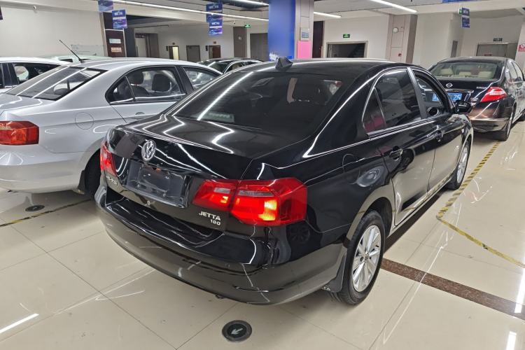 Used Volkswagen Jetta 2015 Value Edition 1.6L Automatic Comfort Version
