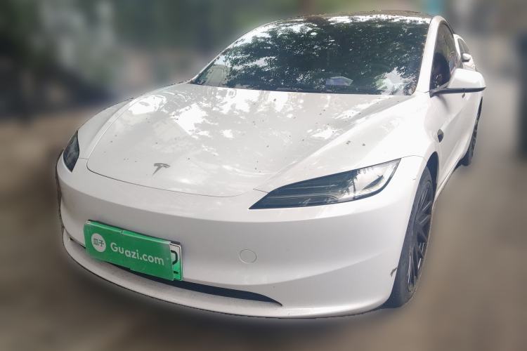 Used Tesla Model 3 2023 Long-Range All-Wheel-Drive Version