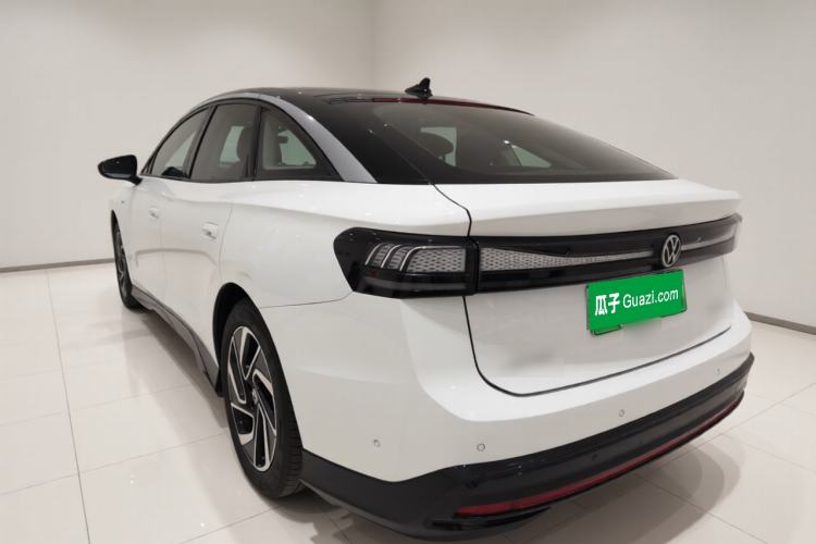 Used Volkswagen ID.7 VIZZION 2024 PRO Model Exterior 2