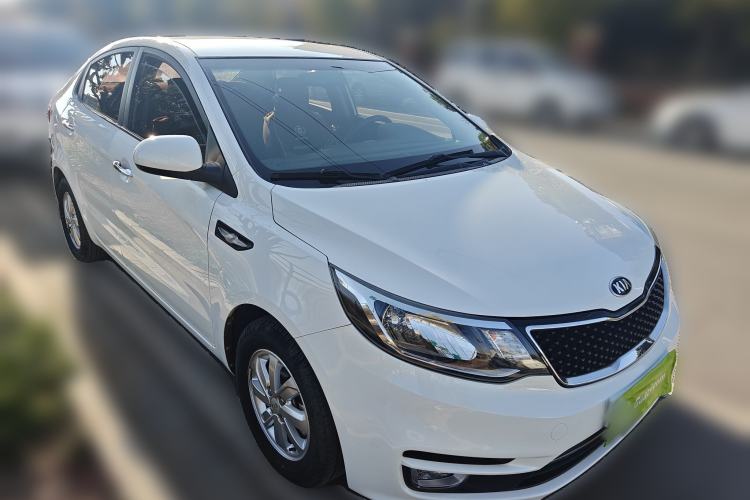 Used Kia K2 2015 Sedan 1.4L MT GLS