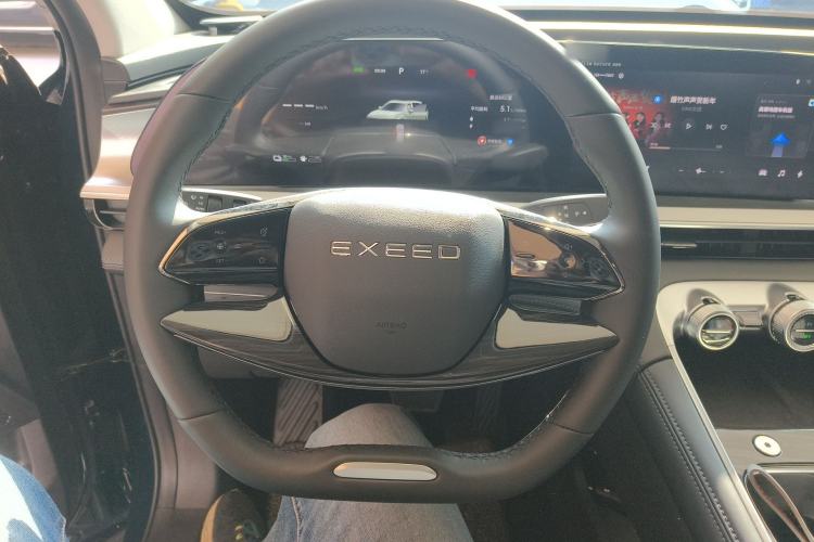 Used EXEED Stellar C-DM 2025 100 Long-Range Plus Two-Wheel Drive
