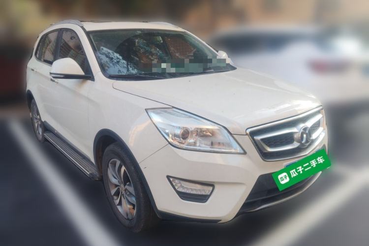 Used BAIC Senova X65 2015 2.0T Automatic Elite Model
