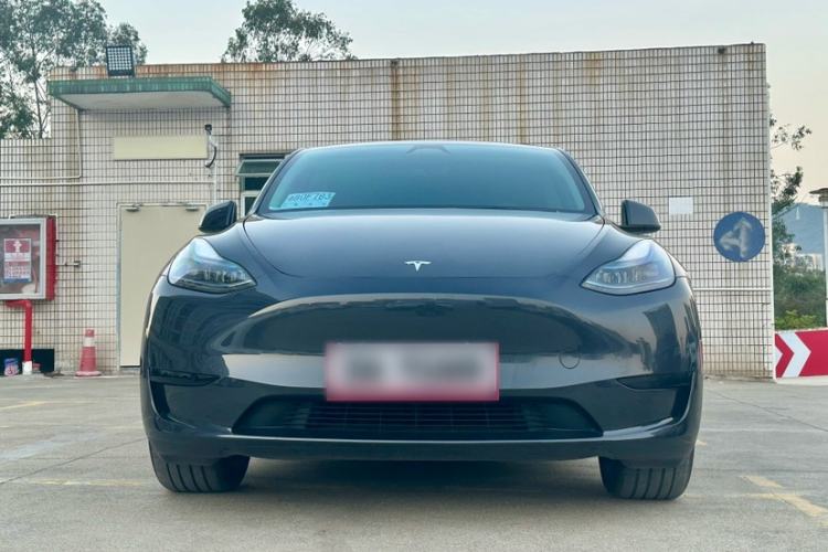 Used Tesla Model Y 2024 Rear-Wheel-Drive Version
