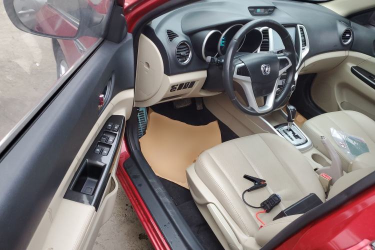 Used CHANGAN Eado 2014 1.6L Automatic Luxury Model
