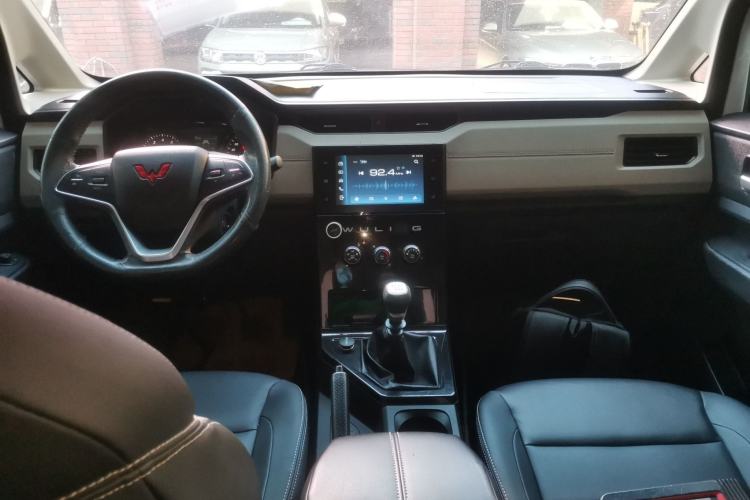 Used Wuling Zhengcheng 2021 1.5T Manual Comfort Version