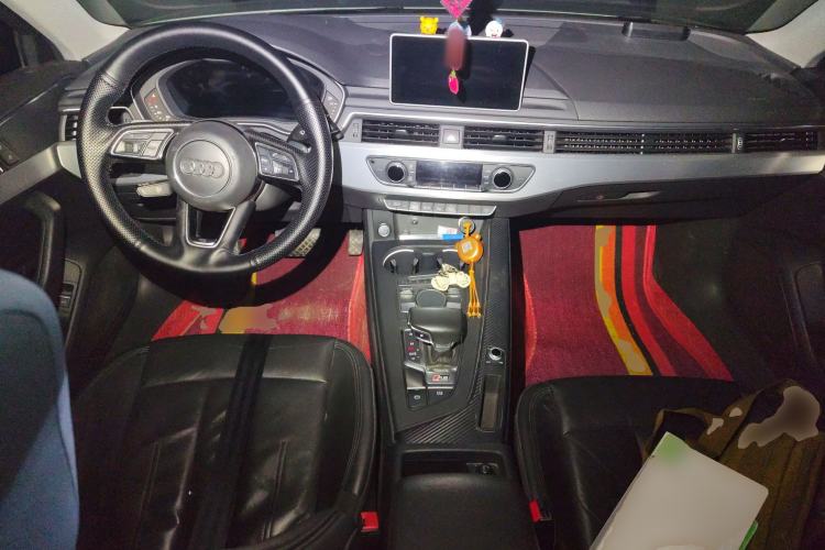 Used Audi A4L 2019 40 TFSI Fashion Edition China VI Emission Standard
