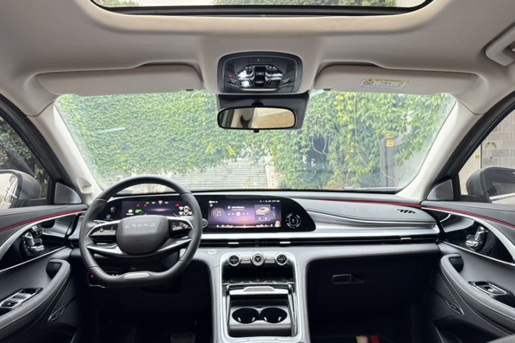 Used EXEED Lingyun 2024 300T Two-Wheel Drive Starlight Edition
