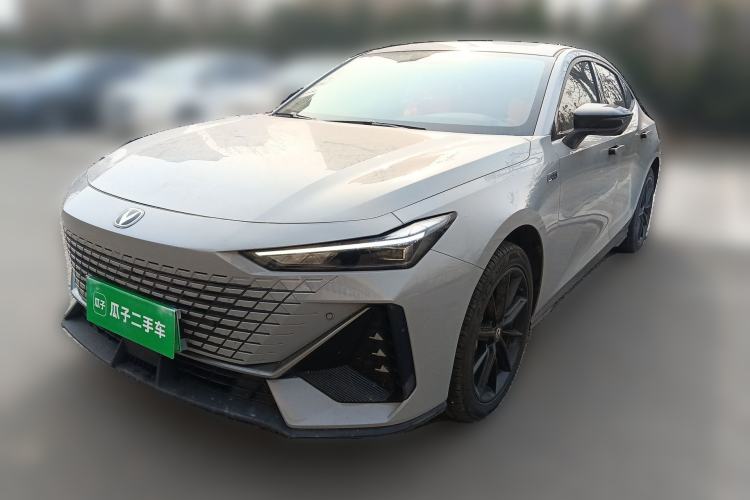 Used CHANGAN UNI-V iDD 2023 ZhiDian iDD 1.5T 113km Smart & Fun Version