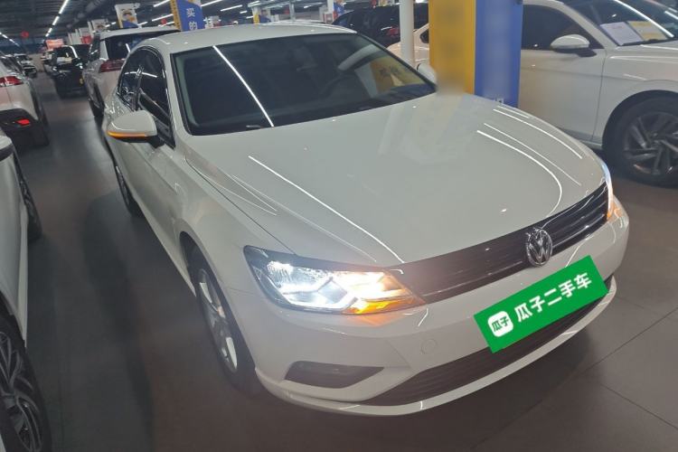 Used Volkswagen Lamando 2018 230TSI DSG Fashion Edition Front Right 45 Deg