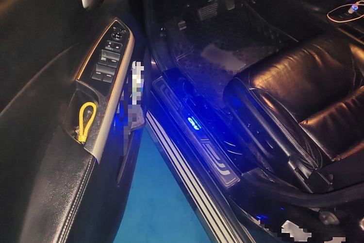 Used Honda CR-V 2012 2.4L four-wheel drive luxury version