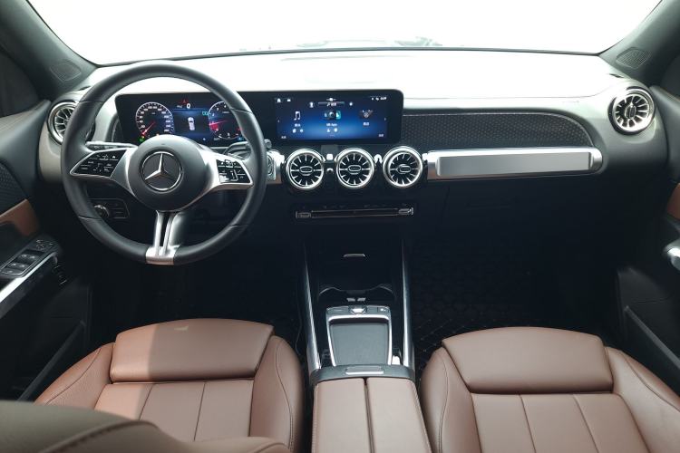 Used Mercedes-Benz GLB 2024 GLB 200 Dynamic Edition
