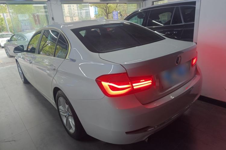 Used BMW 3 Series 2016 320Li Fashion Model Rear Left 45 Deg