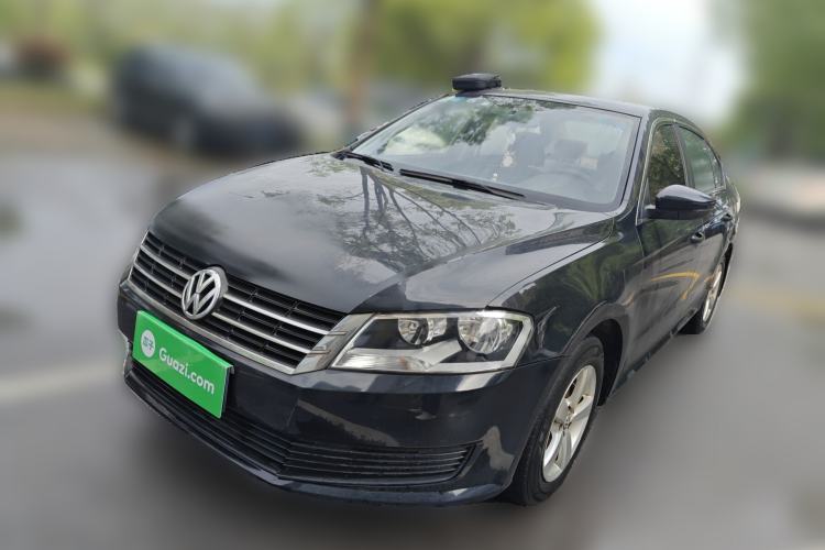 Used Volkswagen Lavida 2013 Revised Classic 1.6L Automatic Fashion Edition