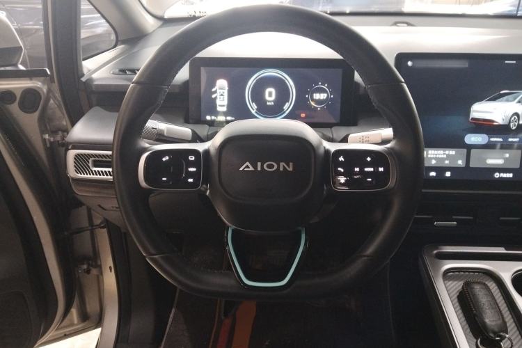 Used AION Y 2023 Plus 610 Enjoy Edition