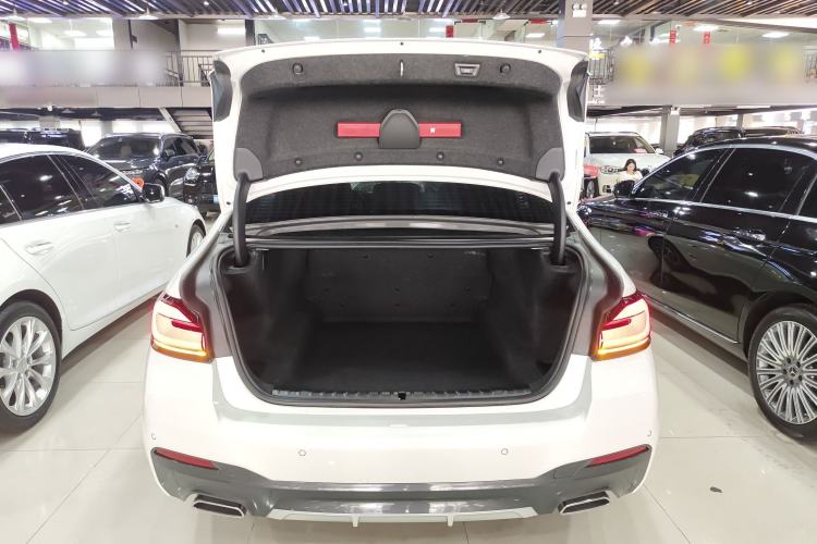 Used BMW 5 Series 2022 Second Facelift 525Li M Sport Package
