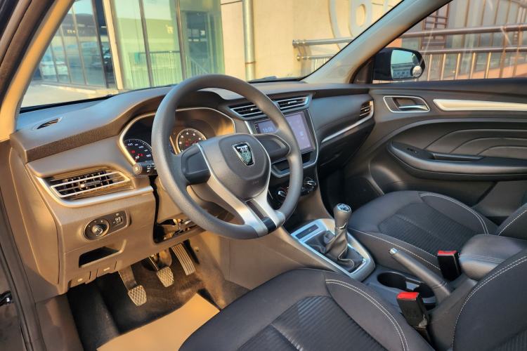 Used Roewe RX3 2020 1.6L Manual - Ultra-Fresh Entry Version
