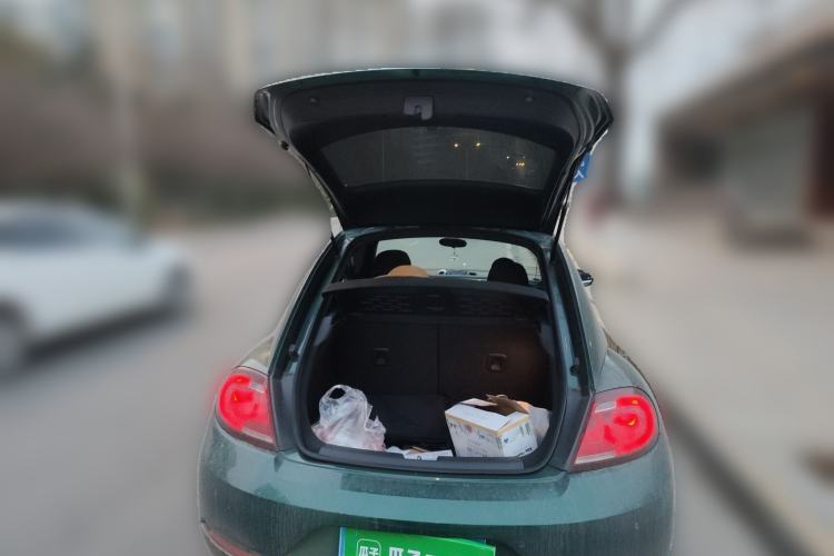 Used Volkswagen Beetle 2017 180TSI Emerald Classic Edition Trunk