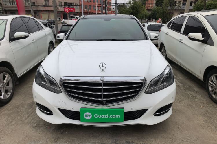 Used Mercedes-Benz E-Class 2015 E 260 L
