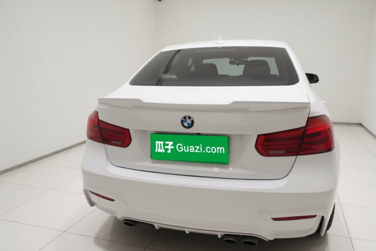 Used BMW 3 Series 2016 320Li Ambition Model
