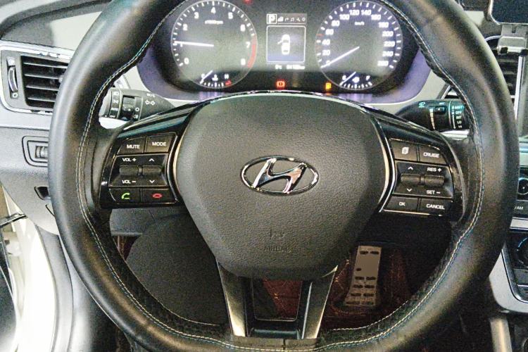 Used Hyundai Sonata 2015 1.6T GLS Smart Model
