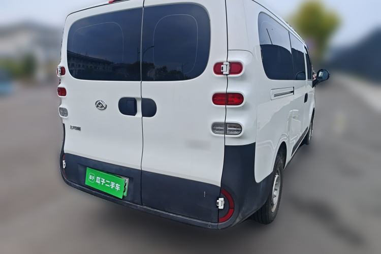 Used SAIC MAXUS Dana V1 2025 Low-Roof Multi-Function Version 42 kWh Rear Right 45 Deg