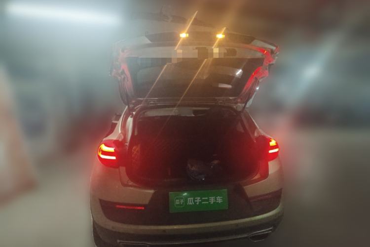 Used Geely Auto Emgrand GS 2017 Elegant Edition 1.3T Automatic Smart Connectivity Model
