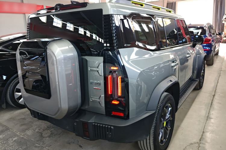 Used JETOUR Traveler 2023 2.0T All-Wheel-Drive Crosser
