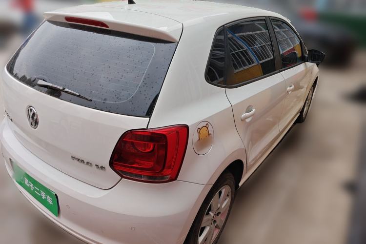 Used Volkswagen Polo 2013 1.6L Manual Comfort Edition
