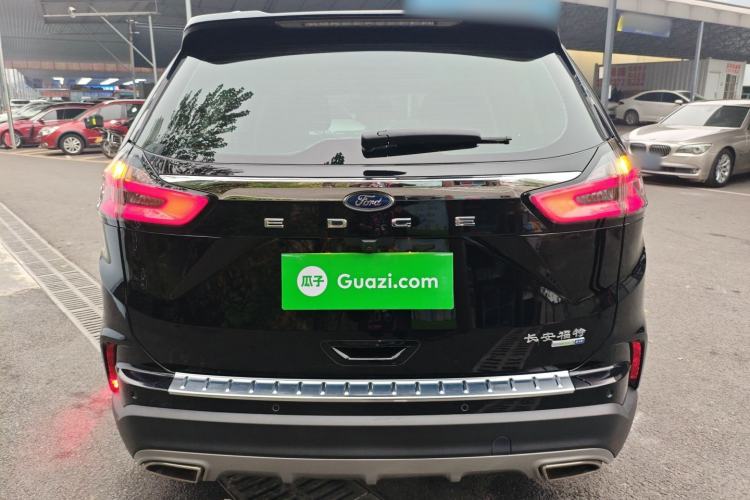 Used Ford Edge 2022 PLUS EcoBoost 245 Four-Wheel Drive Platinum Edition 7-Seater