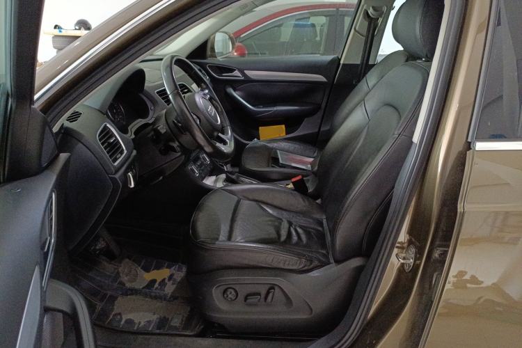 Used Audi Q3 2013 35 TFSI quattro Technology Edition Left Front Seat