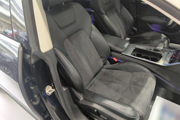 Used Audi A7L 2024 45 TFSI Luxury Edition
