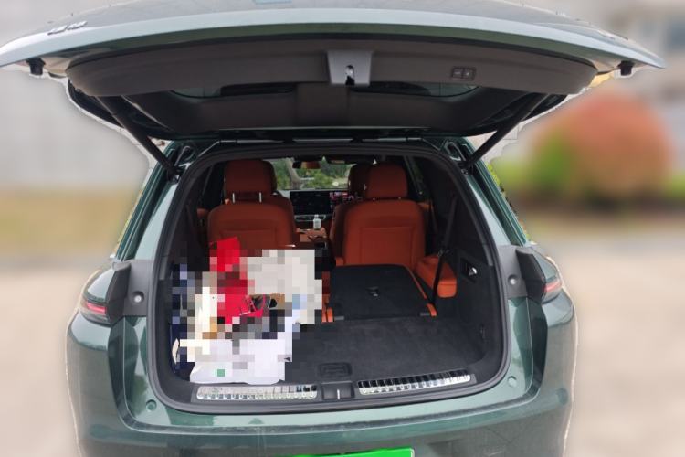 Used Li Auto L8 2023 Max model Trunk