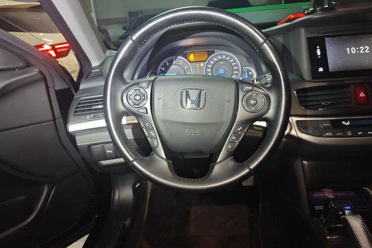 Used Honda Crosstour 2014 2.4L Luxury Edition Steering Wheel