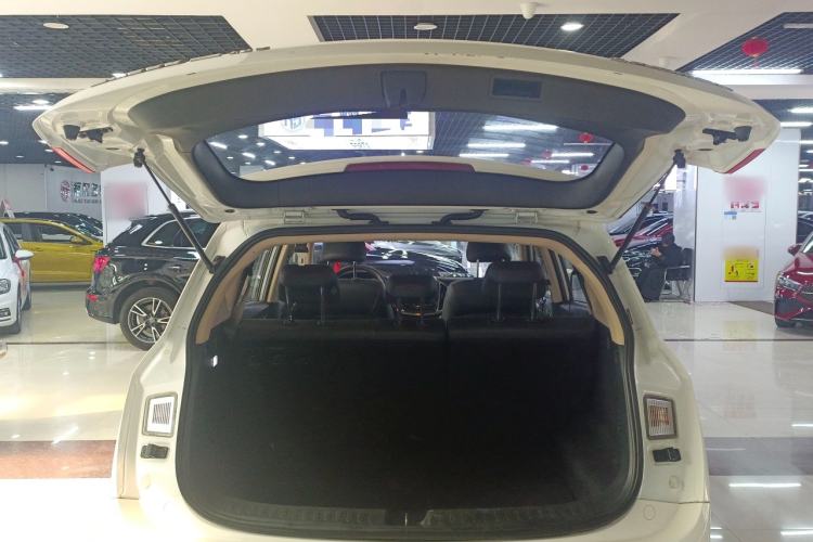 Used Baojun 560 2016 1.5T Manual Luxury Model