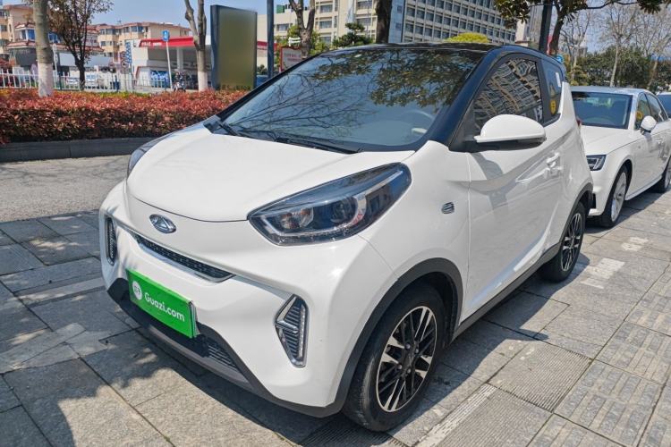 Used Chery QQ Little Ant 2022 Restyled Version Sweet Pink Edition Half-Sugar Version 28.8 kWh 30 kW 301 km