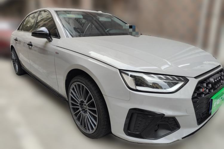 Used Audi A4L 2022 40 TFSI Luxury Dynamic Model