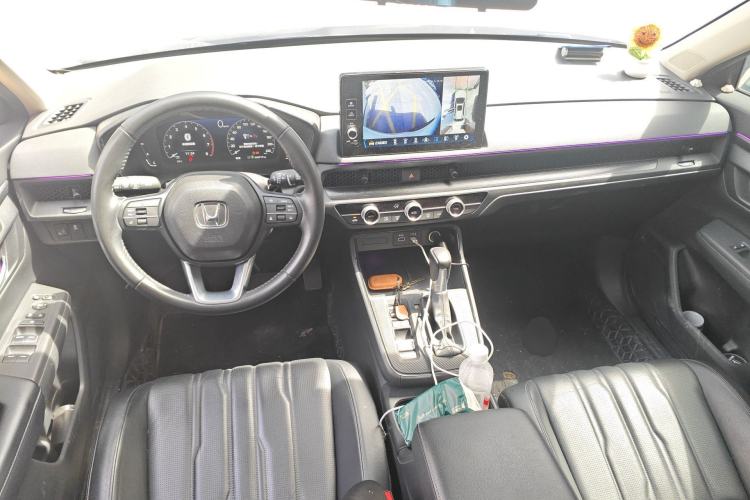 Used Honda Breeze 2023 240TURBO Two-Wheel-Drive Luxury Edition 5 Seats Center Console