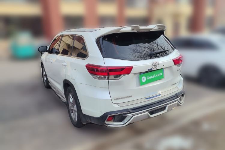 Used Toyota Highlander 2018 2.0T Four-Wheel Drive Prestige Version 7 Seats China VI Standard