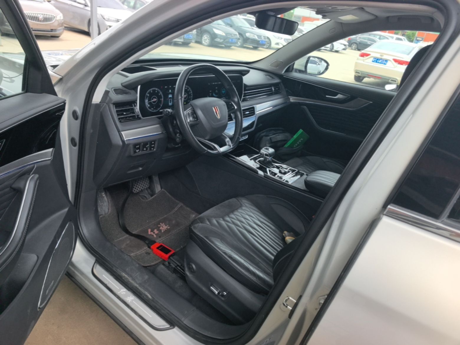 Hongqi HS5 2022 Facelifted Version 2.0T Smart Connect Flagship All-Wheel-Drive Edition — снимка 18