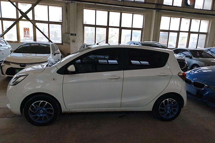 Used CHANGAN Benni EV 2018 EV260 Fashion Edition Exterior 2