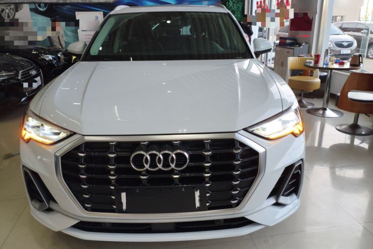Used Audi Q3 2019 35 TFSI Advanced Dynamic Edition
