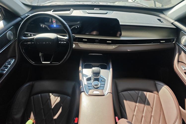 Used Chery Tiggo 8 PRO 2022 390T Two-Wheel Drive Vast Edition 5 Seats