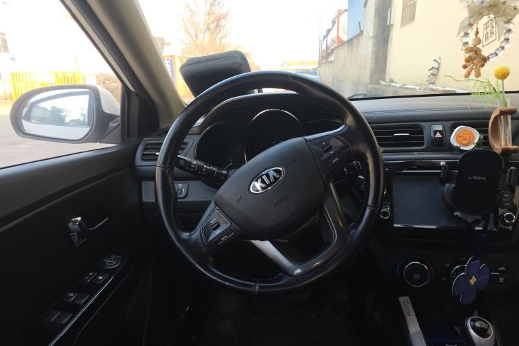 Used Kia K2 2012 Sedan 1.6L Automatic Transmission Premium Commemorative Edition
