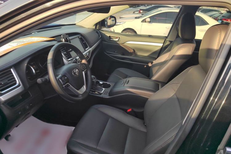 Used Toyota Highlander 2021 2.0T Four-Wheel Drive Luxury Edition 7 Seats
