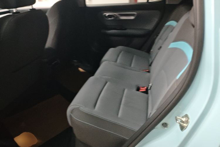 Used AION Y 2023 Younger