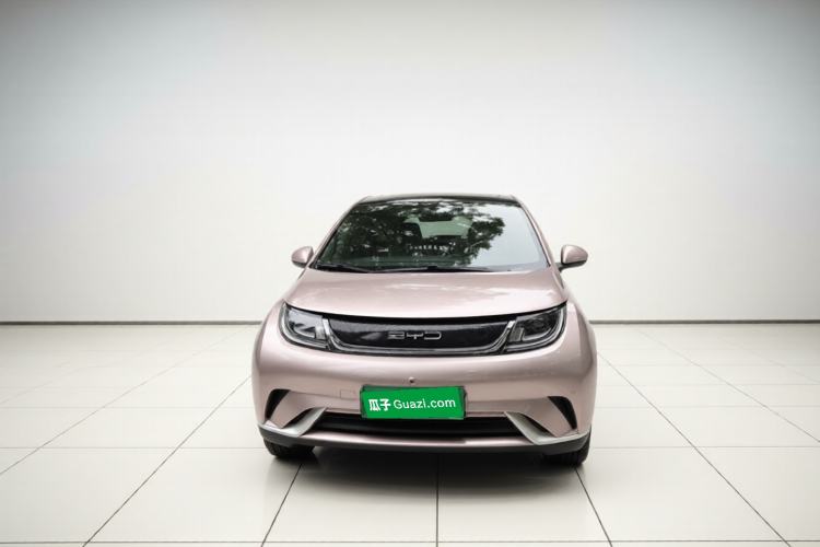 Used BYD Dolphin 2023 420 km Fashion Edition
